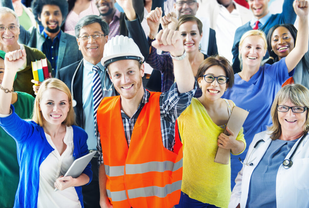 Ohne Ausbildung kann man in einem Beruf als Helfer arbeiten.