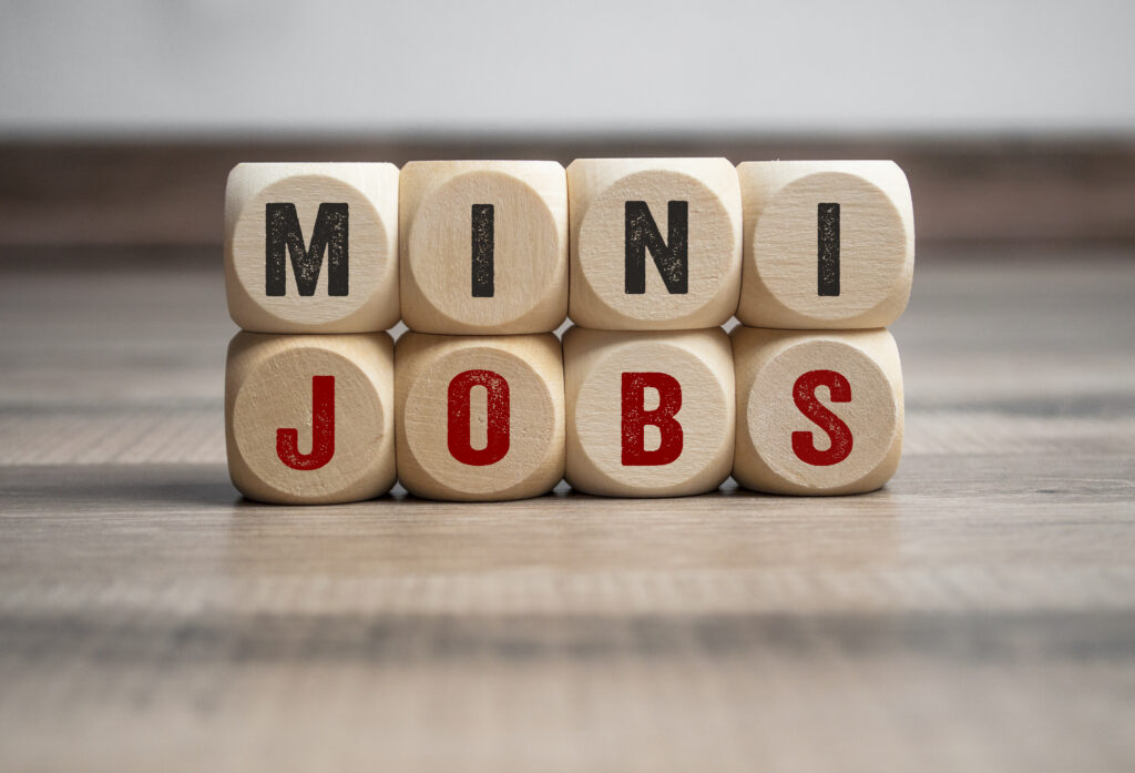 Nebenjobs auf der Jobbörse der Arbeitsagentur finden. Auf JobMESH zeigen wir die besten Minijobs vom Arbeitsamt.